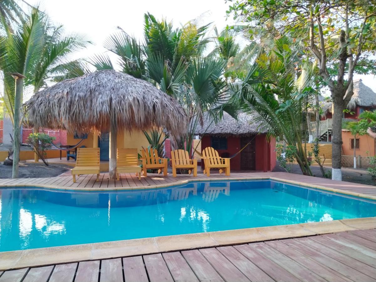 Hotel Pez De Oro Monterrico Exterior foto
